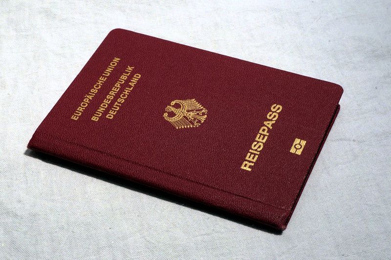 Ausweisdokument in Form eines Reisepasses