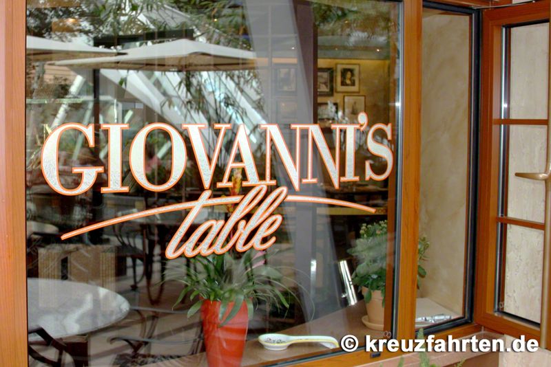 Giovannis Table Restaurant
