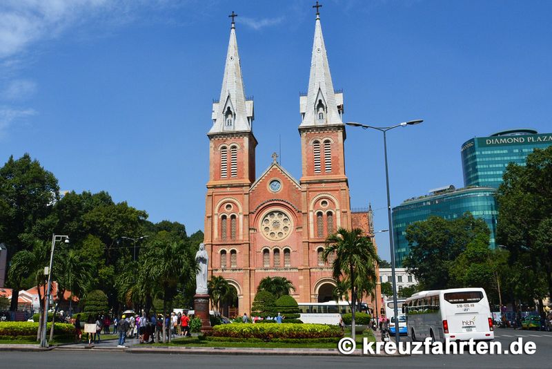 Die Kathedrale Notre Dame in Ho-Chi-Minh-Stadt