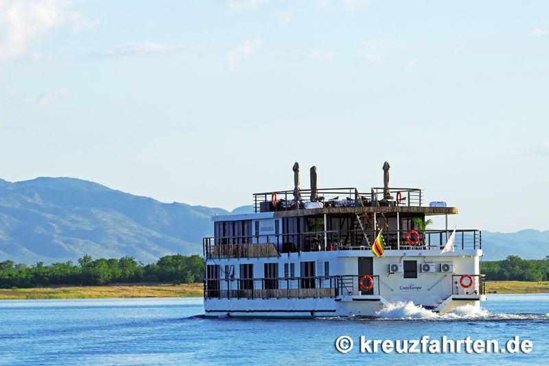 Nicht nur auf hoher See finden sich Abenteuer: Flusskreuzfahrtschiffe erkunden die spannendsten Flussgebiete der Welt, wie den Amazonas oder den Mekong.