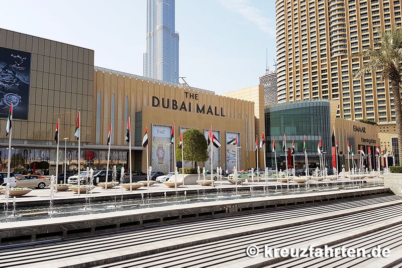 The Dubai Mall ist mit ihren mehr als tausend Geschäften eine Hauptattraktion