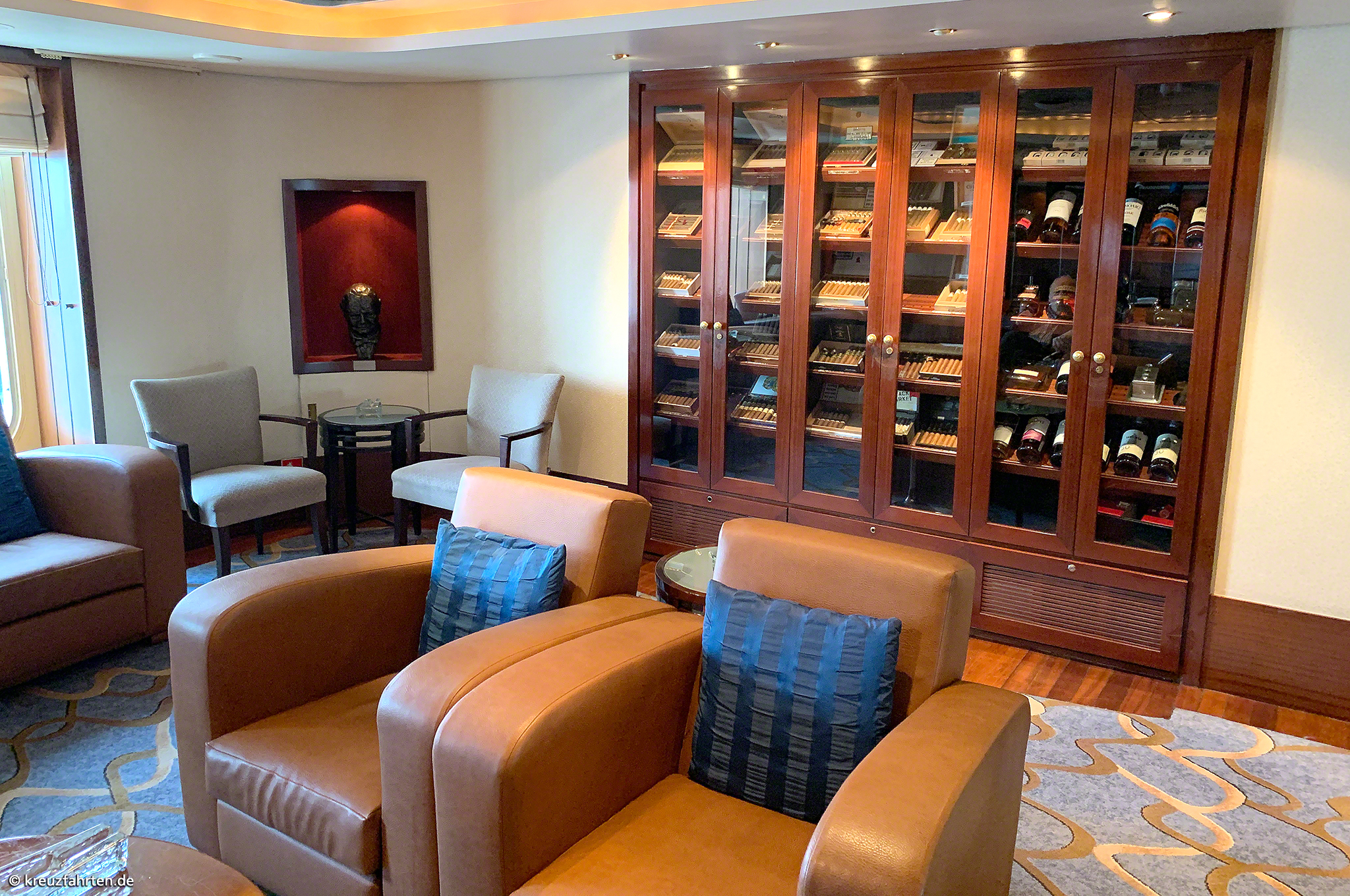 Churchills Cigar Lounge