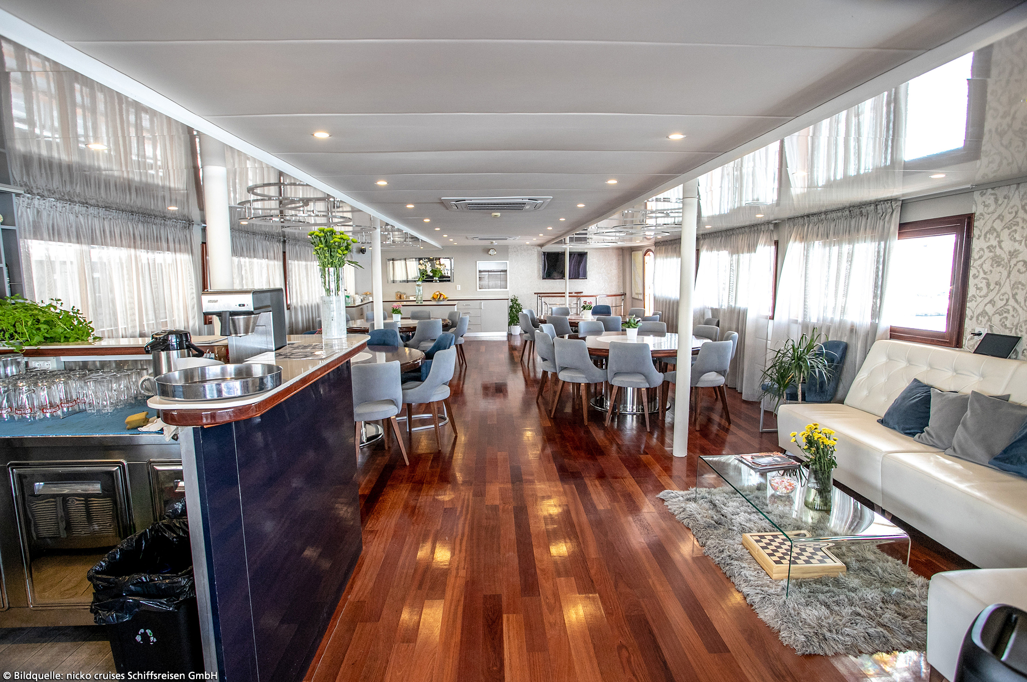 Das Restaurant der MS Liberty bietet eine angenehme Mischung aus Genuss und Entspannung