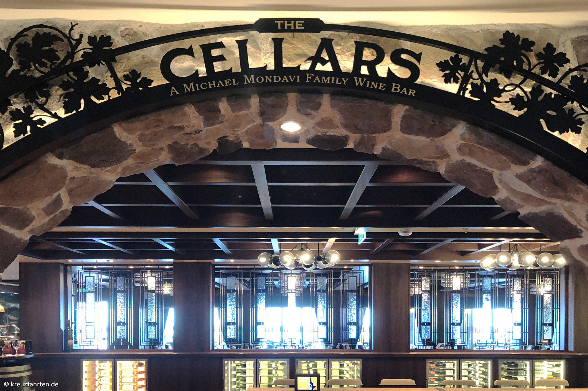 Weinbar „The Cellars“