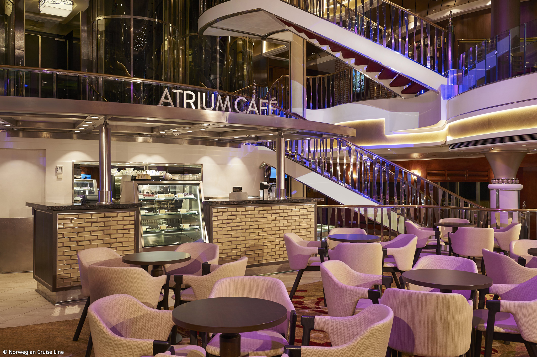 Atrium Café & Bar