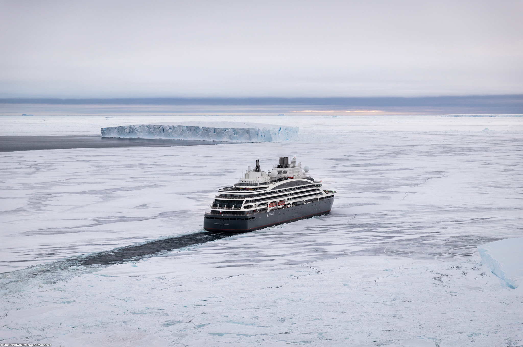 Der erste Luxus-Eisbrecher, ausgestattet mit Hybridantrieb
