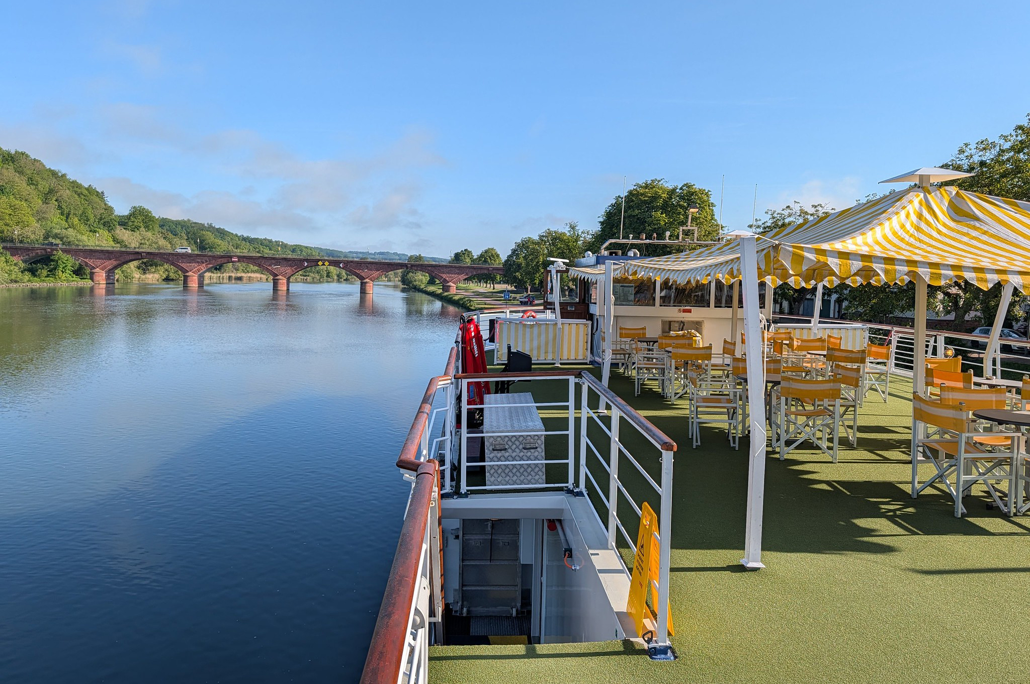 Sitzgelegenheit auf dem Sonnendeck der MS Casanova