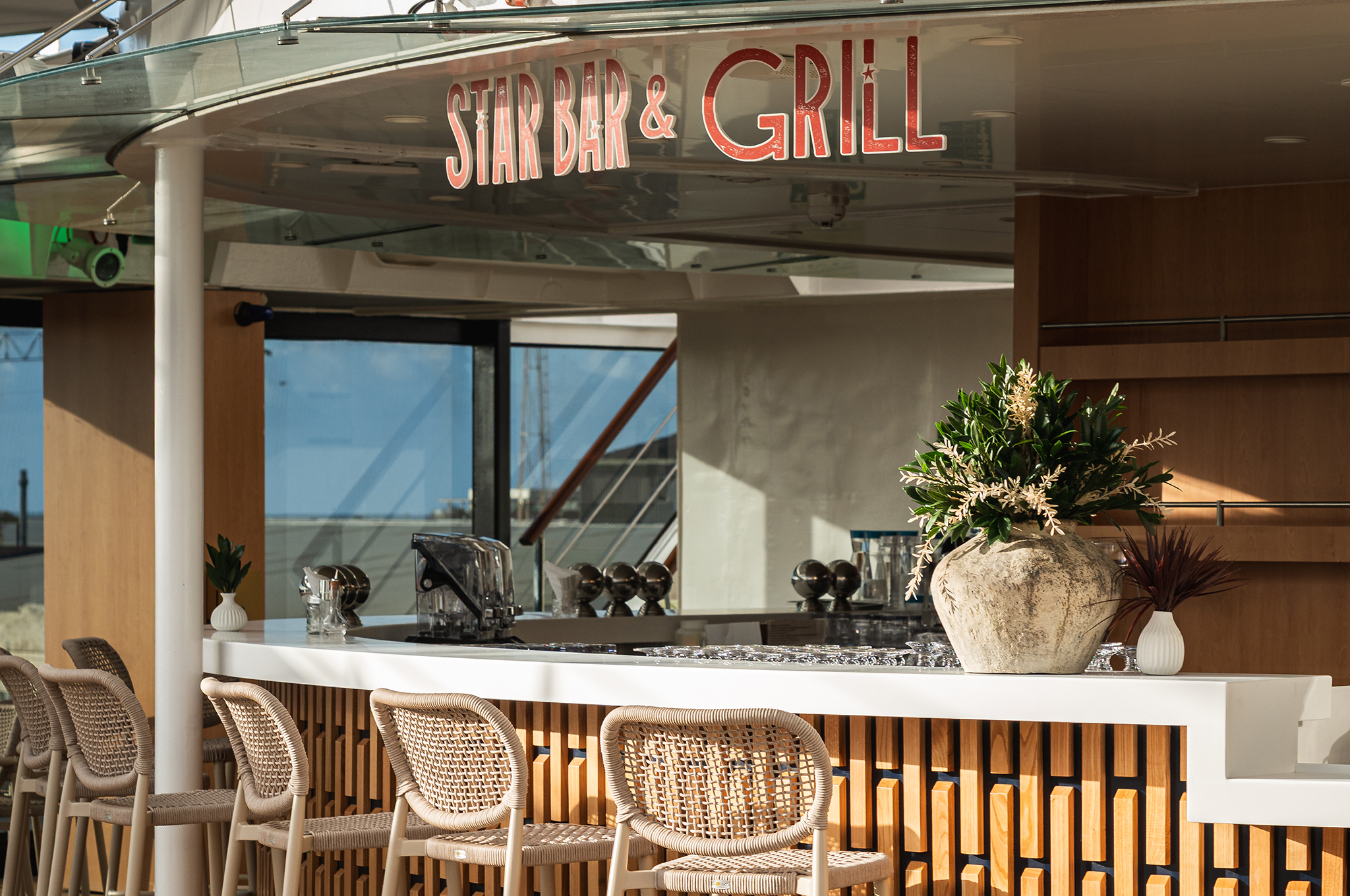 Star Bar & Grill auf der Star Seeker