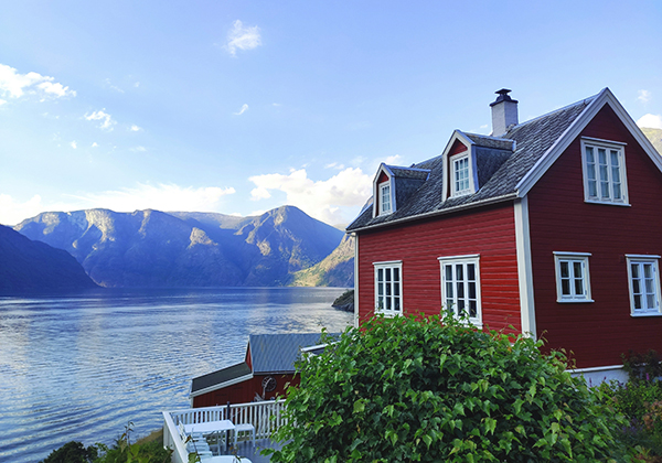 <span class="altPraefixWrapper">ab</span>Jetzt buchen